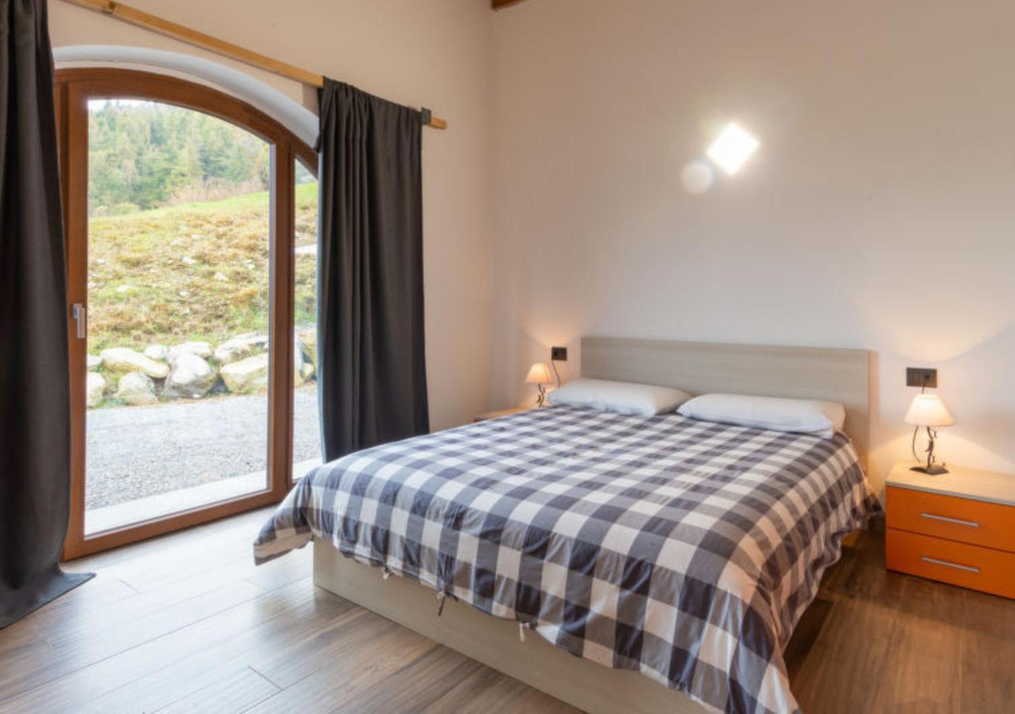 Agriturismo Baita Bave Pellio Inferiore Room photo